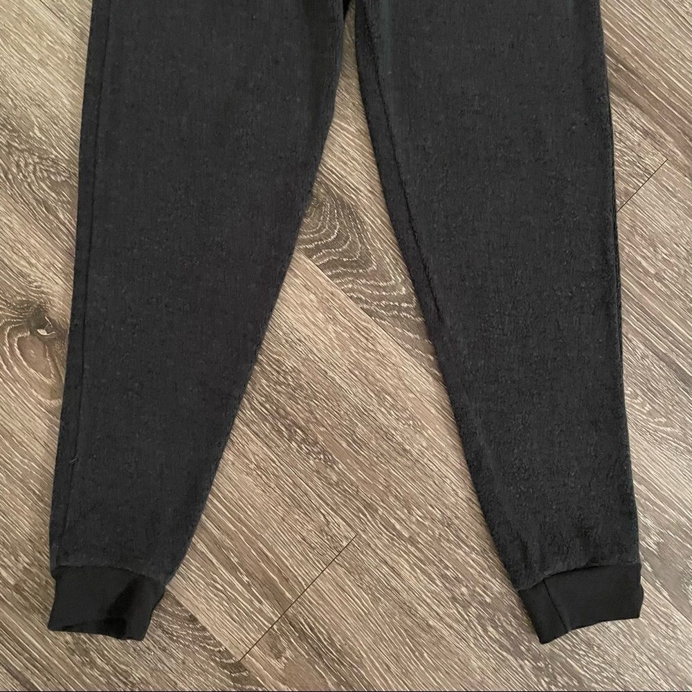 Soft serve cloud joggers - Picture 2 of 7